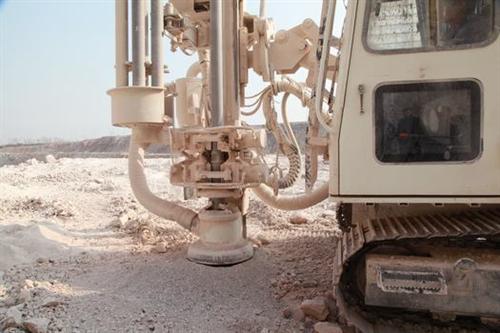 YTQ165 Tracked Down-hole Drilling Rig view 4