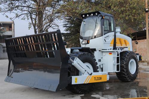 TL210H Wheel Bulldozer view 2