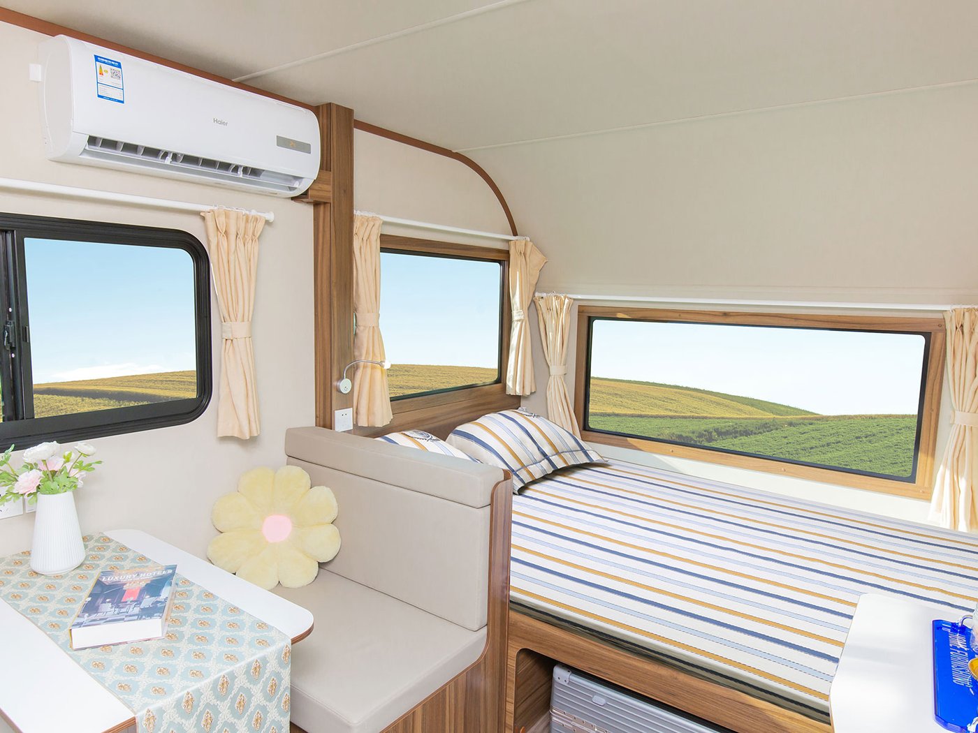 Camping-car Y6 de type C vue 5