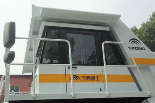 Truk dump tambang rigid YTG100 tampak 7