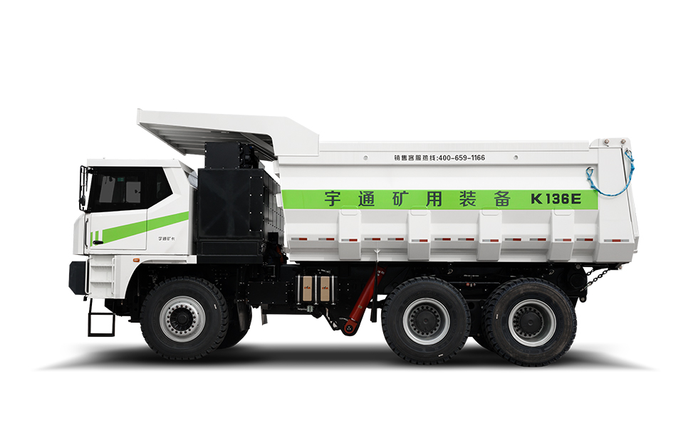Battery-swap electric mining truck operating in an open-pit mine