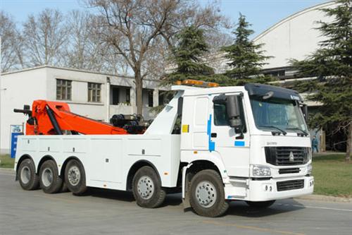 Road Wrecker view 1