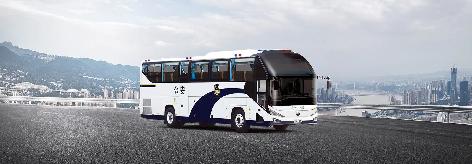 12mPolice Personnel Transport Vehicle 24