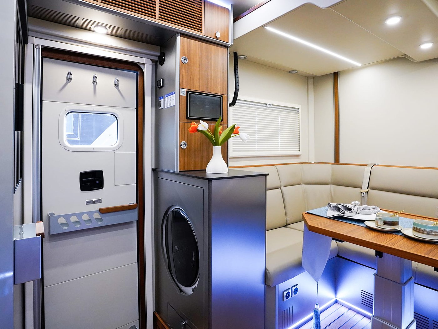 Weimai E B-Type Motorhome view 3
